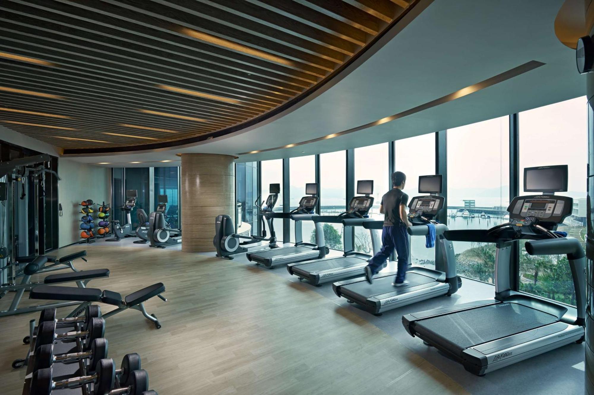 酒店 Hilton Shekou Nanhai 5*
